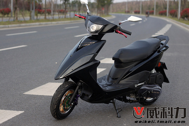 原装超酷机车 <em>黑侠2</em>代 改装版山叶RS-ZERO踏