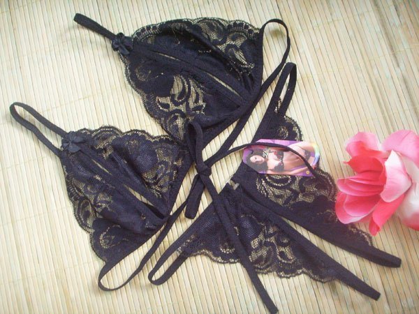 秒杀开档露乳三点<em>内裤</em>套装性感情趣<em>内衣</em>制服空