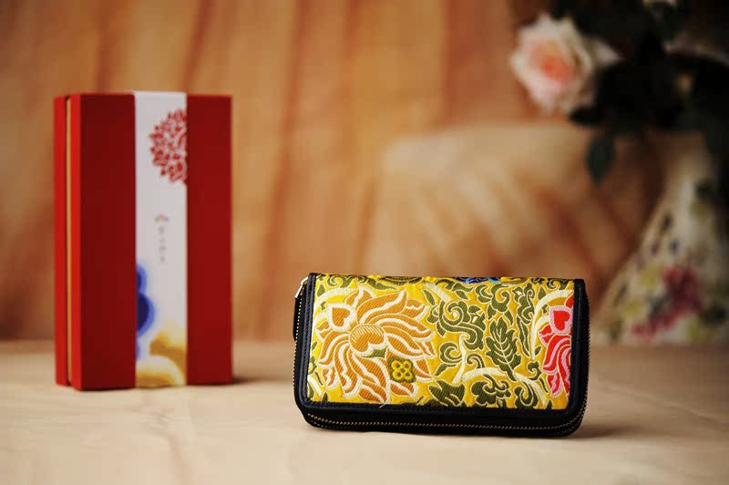 gucci用禮品小票 南京雲錦錢包 特色工藝禮品 特價手工女士手包 過節送禮 商務出國 gucci