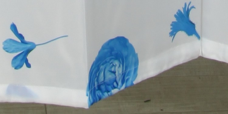 特朗斯福蓝色花朵德国防水涤纶印花浴帘180X200CM