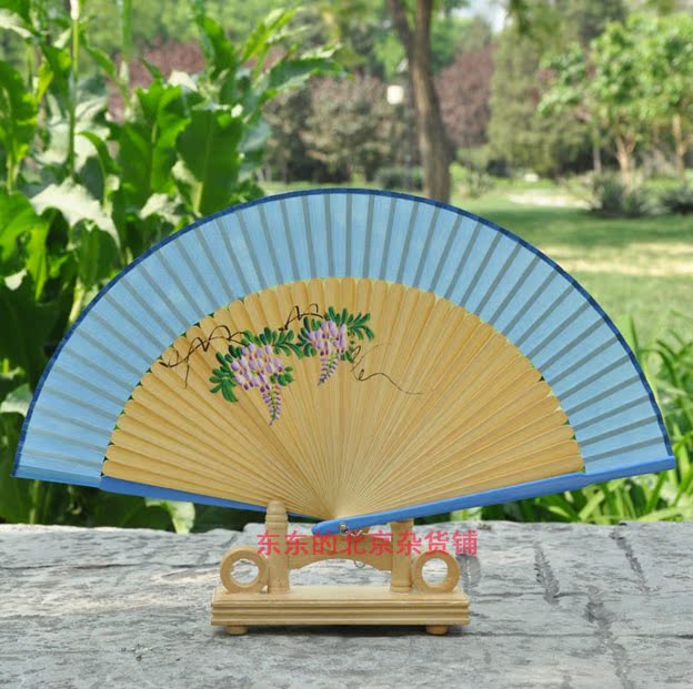 Веер 纯色画骨扇扇子工艺扇,丝面扇,礼品扇,手绘扇商务礼物外事礼物 Веер 纯色画骨扇扇子工艺扇,丝面扇,礼品扇,手绘扇商务礼物外事礼物