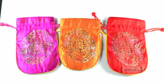 Kam Kam in Hao DS Kit box sachet sachet Crystal jewelry tips on the Tai sui