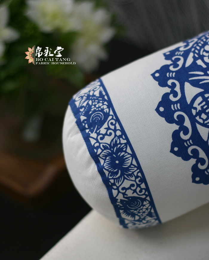 Подушка декоративная Silk color Church Подушка декоративная Silk color Church