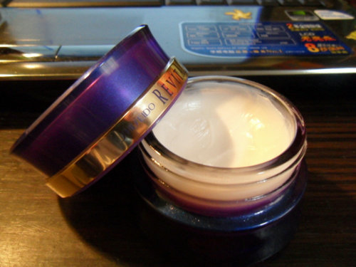 日本护肤品winner打造的魅惑彩妆&梨花_je1o