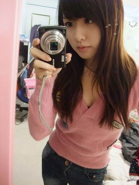 最新<em>美女图片</em>清纯<em>台湾正妹</em>妮妮Nini可爱自拍_