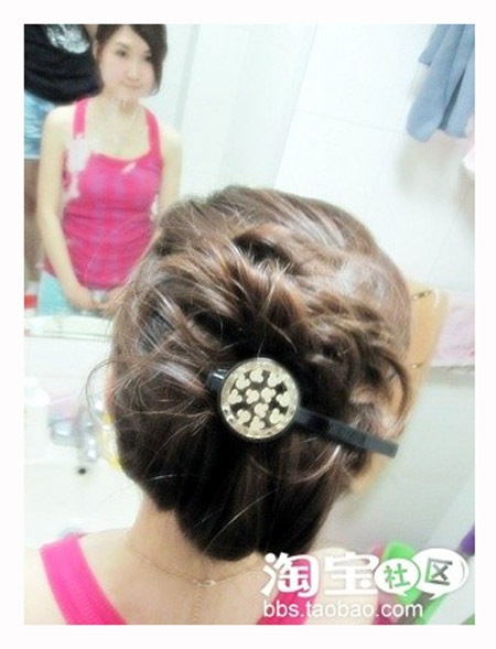 <em>如何</em>DIY百变单调发,大脸<em>女生</em>短发纹理烫发型变