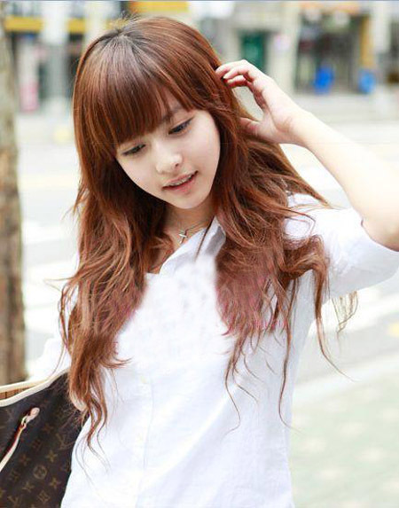 丝丝卷发散波波短发图片发异国风情化身迷人混