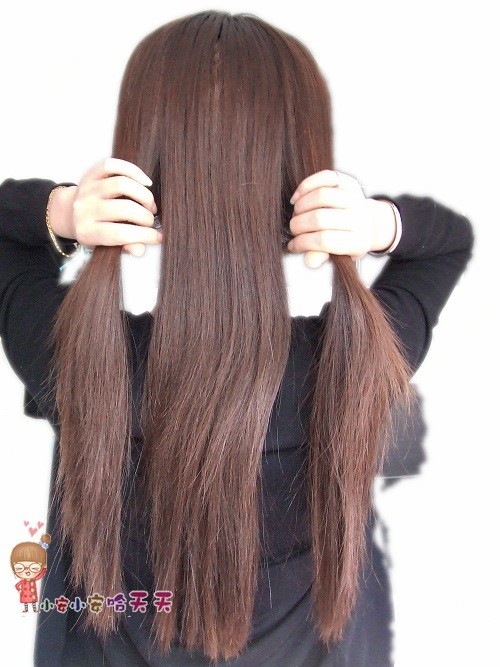 <em>怎样扎发型</em>小安教你快速由长发变身BOBO头_