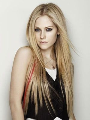 阿娇黎姿中分<em>发型</em>展齐刘海适合什么脸型现无穷