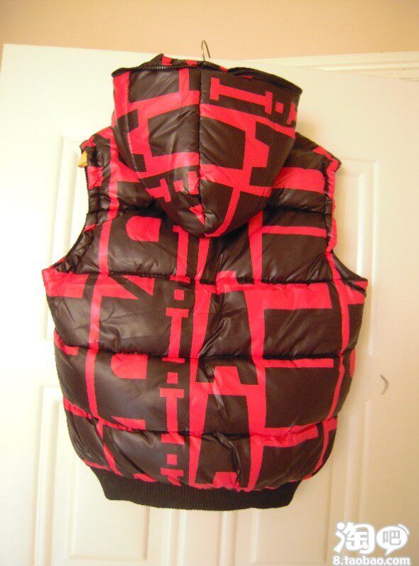 【求助】想买那种涂层的,<em>亮面的马甲</em>,贵妃们有