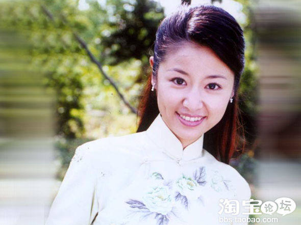 【我要卖】<em>林心如</em> 在情深深雨蒙蒙中所穿白色