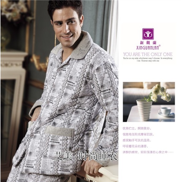 红色睡衣,生化危机女主角穿的款式,要求材料是