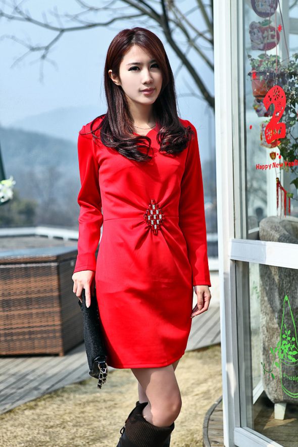 求购欧款V领短袖显瘦的及膝XL号的小礼服–淘